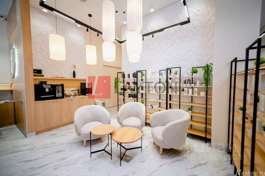 Продажа торгового помещения Красноказарменная улица,  д. 14А к6