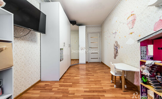 Продажа 2-комн квартиры на вторичном рынке Гостилицы, Школьная улица,  д. 6