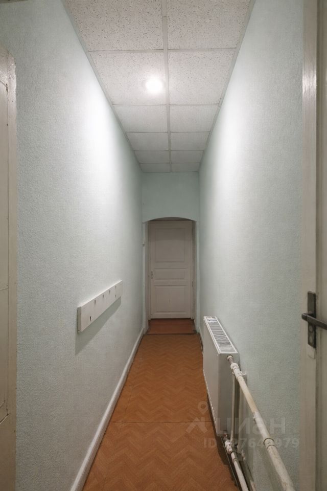 Продажа 3-комн квартиры на вторичном рынке Галерная улица, 59