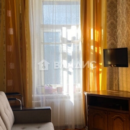 Аренда 3-комн квартиры на вторичном рынке ул Курская,  д. 14