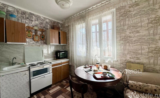 Продажа 1-комн квартиры на вторичном рынке улица Конёнкова,  д. 16