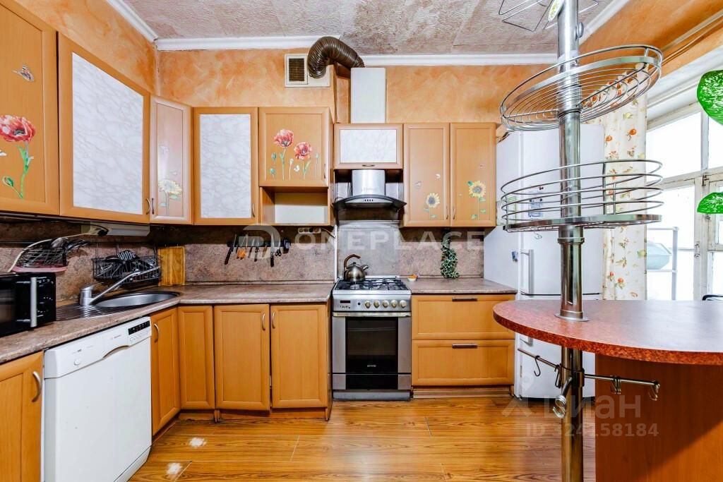 Продажа 3-комн квартиры на вторичном рынке Лермонтовский проспект, 9/55