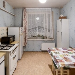 Продажа 3-комн квартиры на вторичном рынке ул Спартаковская,  д. 18