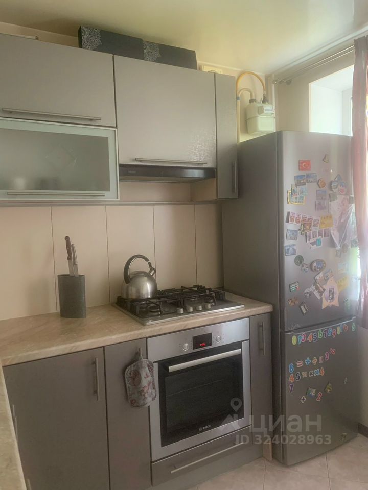 Аренда 2-комн квартиры на вторичном рынке пос. Петровское, улица Шоссейная, 33