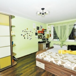 Продажа 2-комн квартиры на вторичном рынке ул Зеленоградская,  д. 33,  к. 7