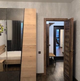 Продажа 1-комн квартиры на вторичном рынке Шушары п, Московское ш,  д. 11 к2