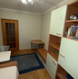 Продажа 3-комн квартиры на вторичном рынке ул Кировоградская,  д. 24,  к. 4