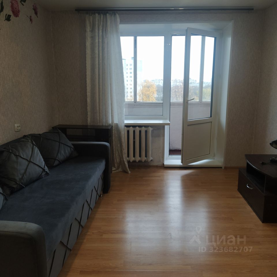 Аренда 2-комн квартиры на вторичном рынке Товарищеский проспект, 28К1