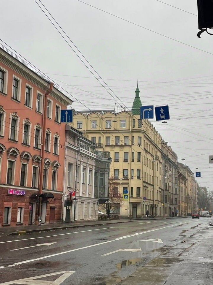 Продажа 4-комн квартиры на вторичном рынке Большая Пушкарская улица, 30