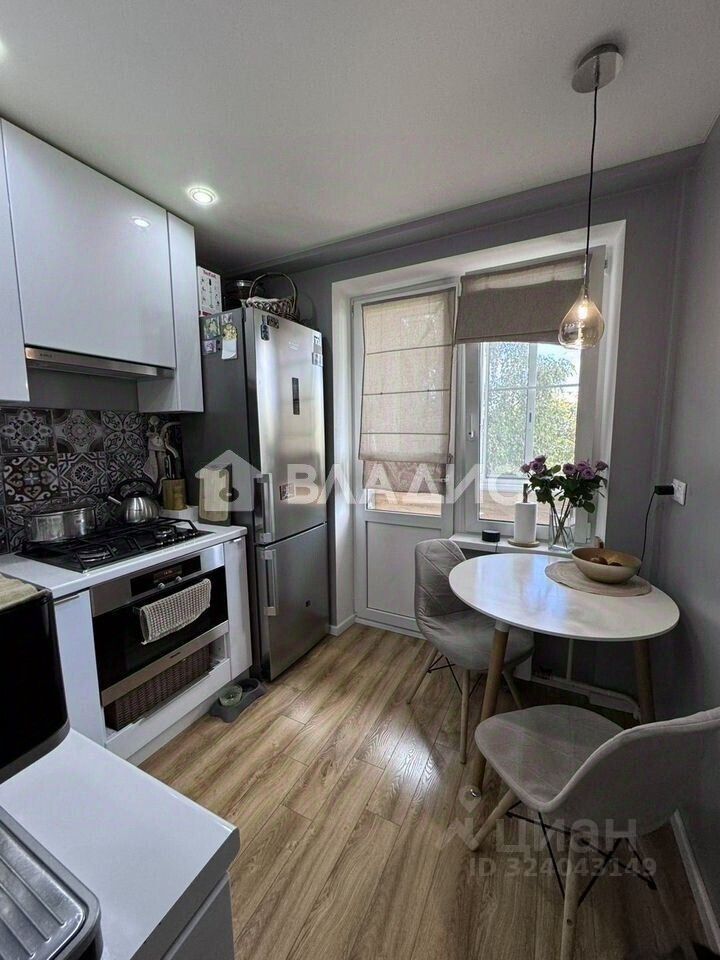 Продажа 2-комн квартиры на вторичном рынке Ангарская улица, 59