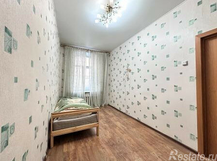 Продажа 3-комн квартиры на вторичном рынке 2-я линия