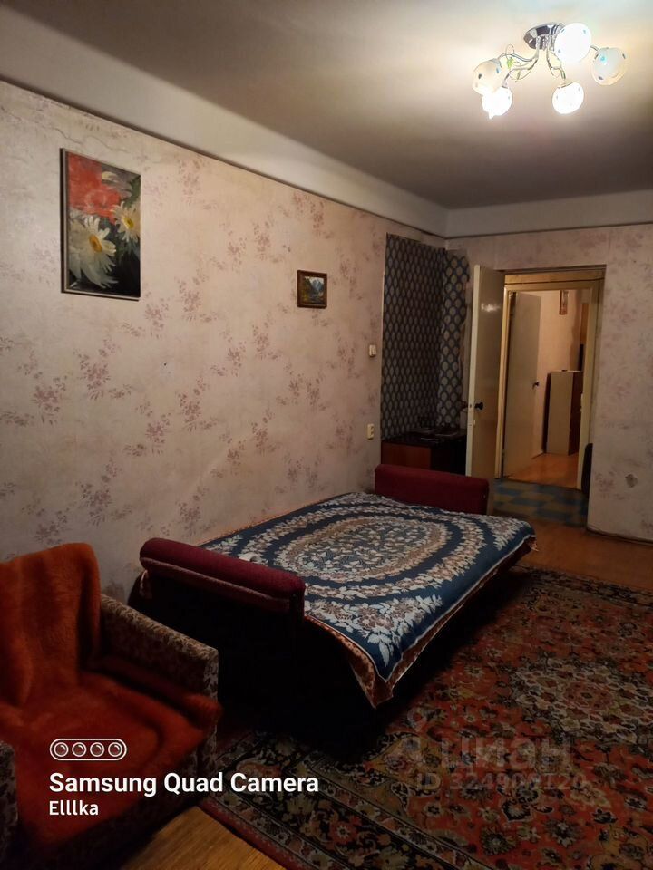 Продажа 2-комн квартиры на вторичном рынке улица Вавиловых, 11К6