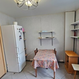 Продажа 1-комн квартиры на вторичном рынке ул Осипенко,  д. 10,  к. 1