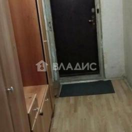 Продажа 2-комн квартиры на вторичном рынке улица Маршала Кожедуба,  д. 12 к1