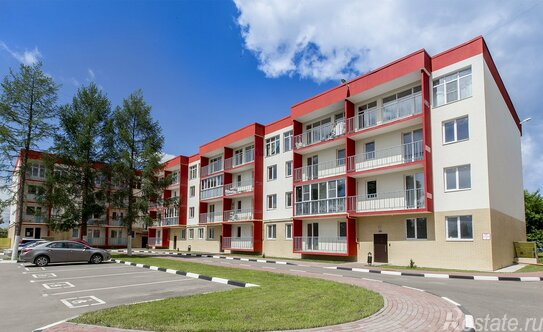 Продажа 3-комн квартиры на вторичном рынке Звенигород г, Шихово мкр, Кирова ул,  д. 78 к3