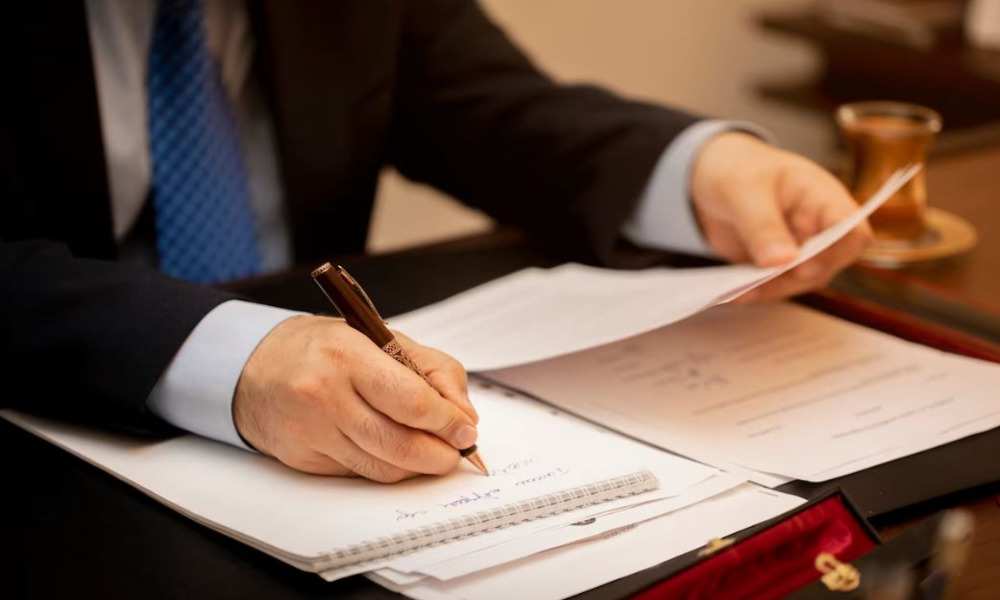 Запрет сноса объектов культурного наследия в Петербурге не спасет 400 старинных зданий