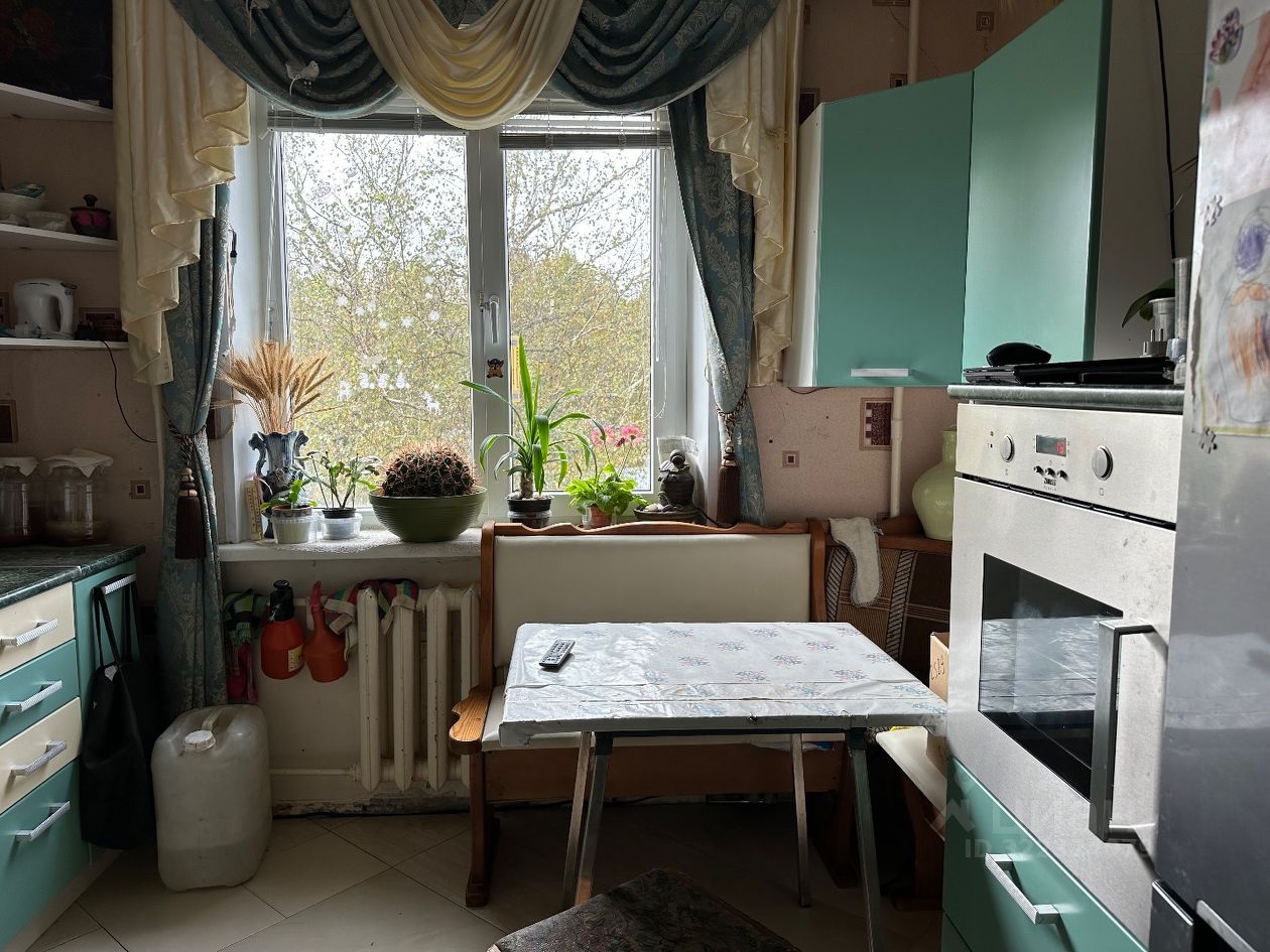 Продажа 2-комн квартиры на вторичном рынке Чехов-8 тер., с. Шарапово, улица Южная, 6