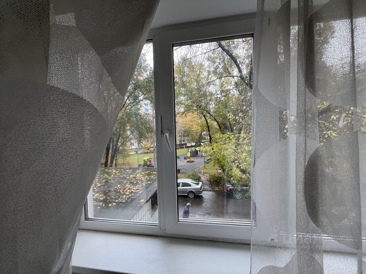 Продажа 2-комн квартиры на вторичном рынке улица Лескова, 28к1