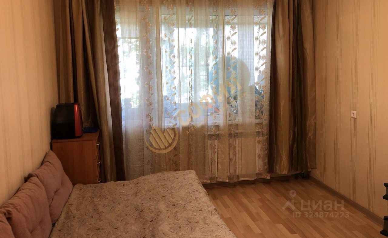 Продажа 2-комн квартиры на вторичном рынке Серебристый бульвар, 26