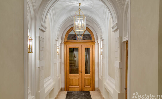 Продажа 2-комн квартиры на вторичном рынке набережная Адмиралтейского канала,  д. 15