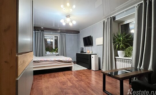 Продажа 3-комн квартиры на вторичном рынке Рыбацкий проспект,  д. 11