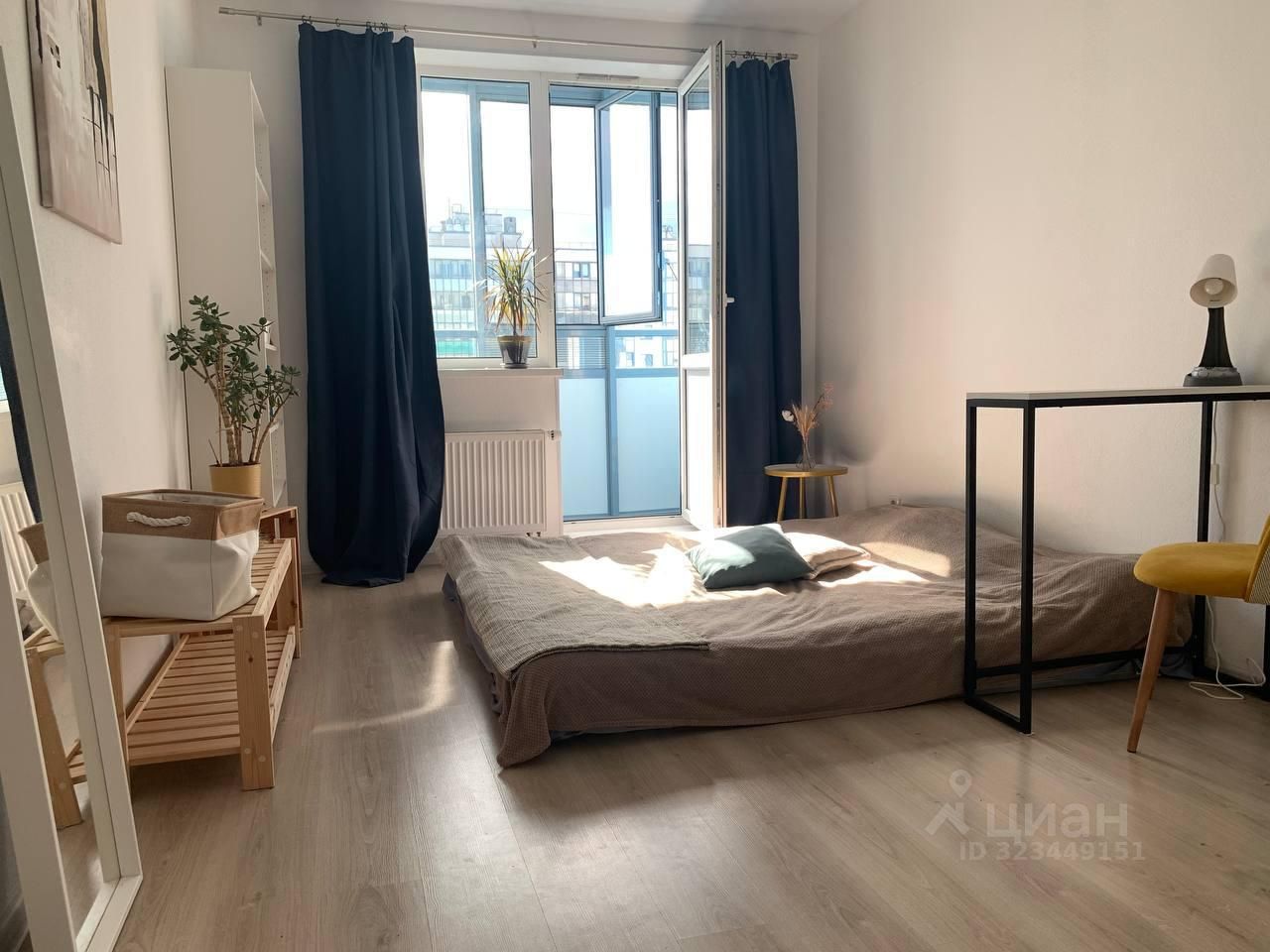 Продажа 1-комн квартиры на вторичном рынке Парашютная улица, 42к1