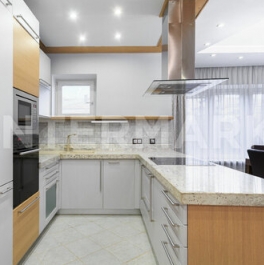 Продажа 4-комн квартиры на вторичном рынке Толмачевский Ст. пер,  д. 3