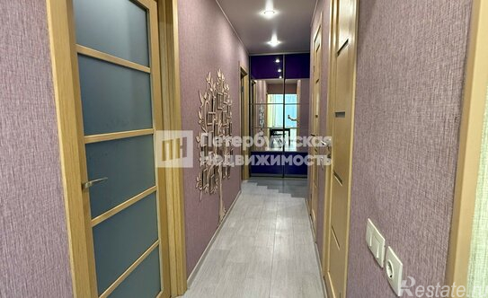 Продажа 2-комн квартиры на вторичном рынке Богатырский пр-кт,  д. 10