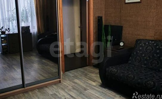 Продажа 3-комн квартиры на вторичном рынке Маршала Блюхера пр-кт,  д. 54