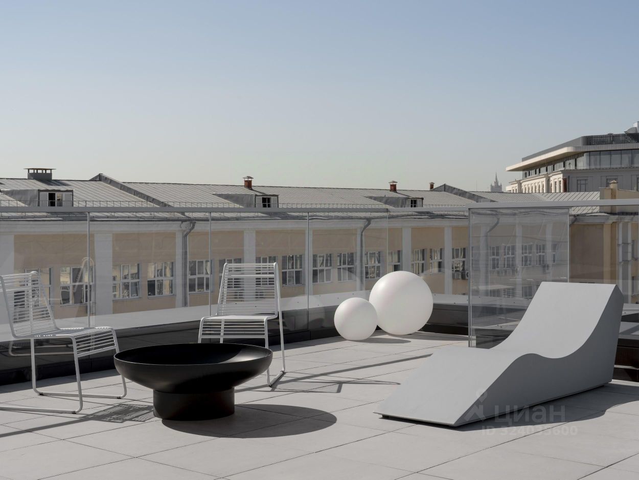 Продажа 3-комн квартиры на вторичном рынке Славянская площадь, 2/5с1