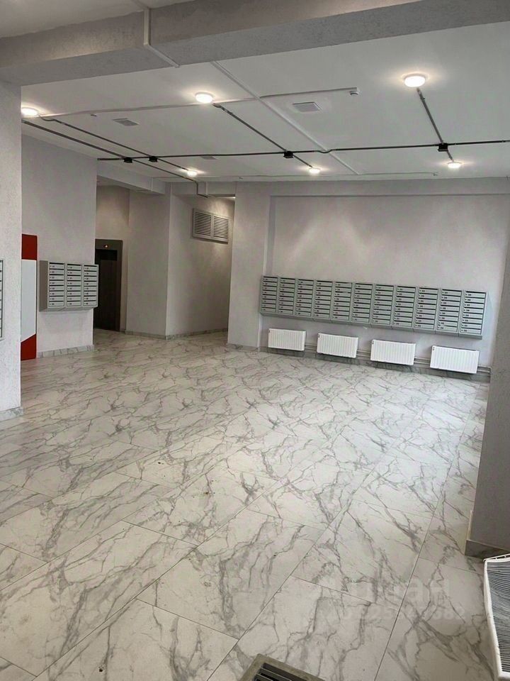 Продажа 2-комн квартиры на вторичном рынке Аминьевское ш,  д. 17