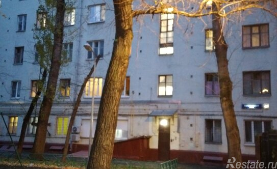 Продажа 4-комн квартиры на вторичном рынке Динамовская улица