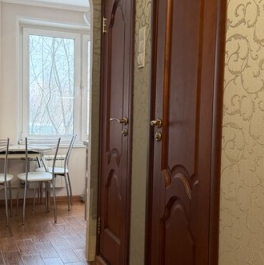 Продажа 3-комн квартиры на вторичном рынке Новоясеневский пр-кт,  д. 19,  к. 1