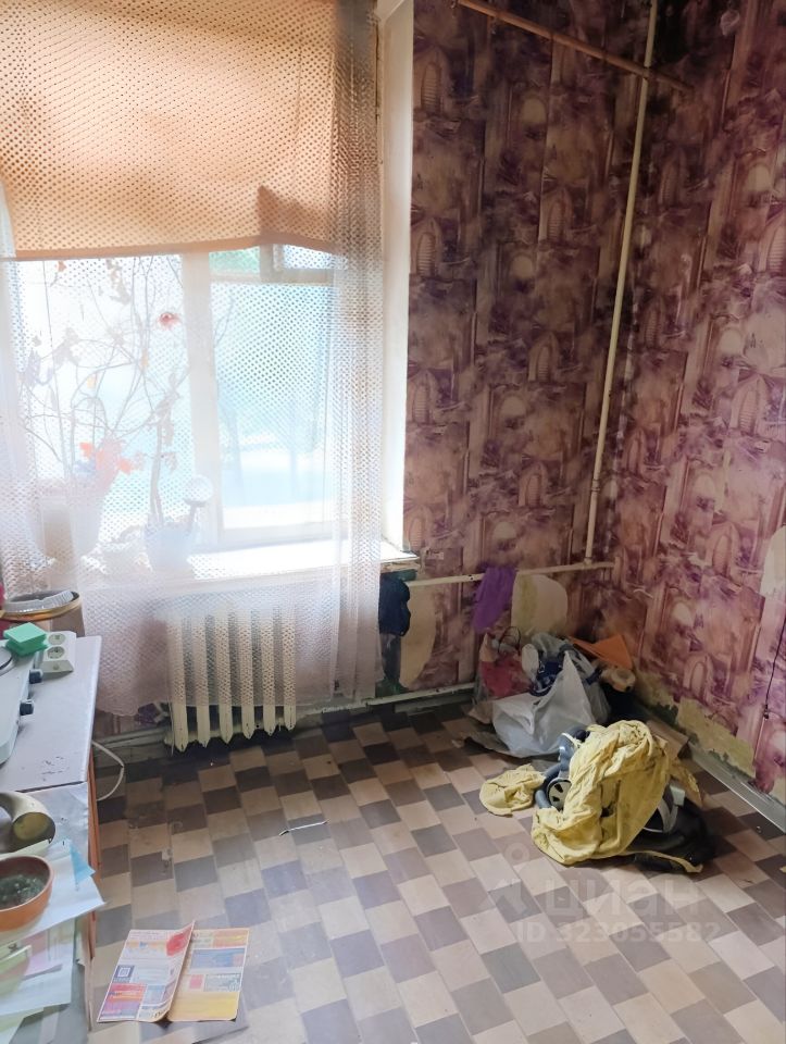 Продажа комнаты Колпино, улица Веры Слуцкой, 7