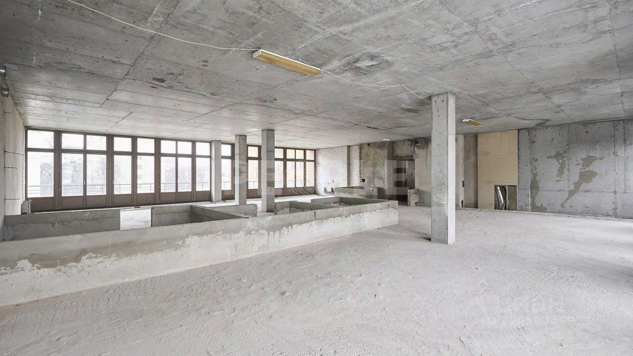Продажа 5-комн квартиры на вторичном рынке Большой Левшинский переулок, 11