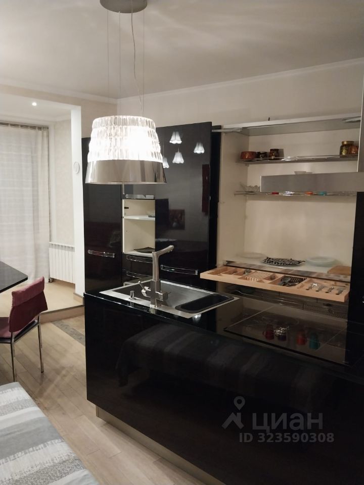 Аренда 1-комн квартиры на вторичном рынке Полтавский проезд, 2