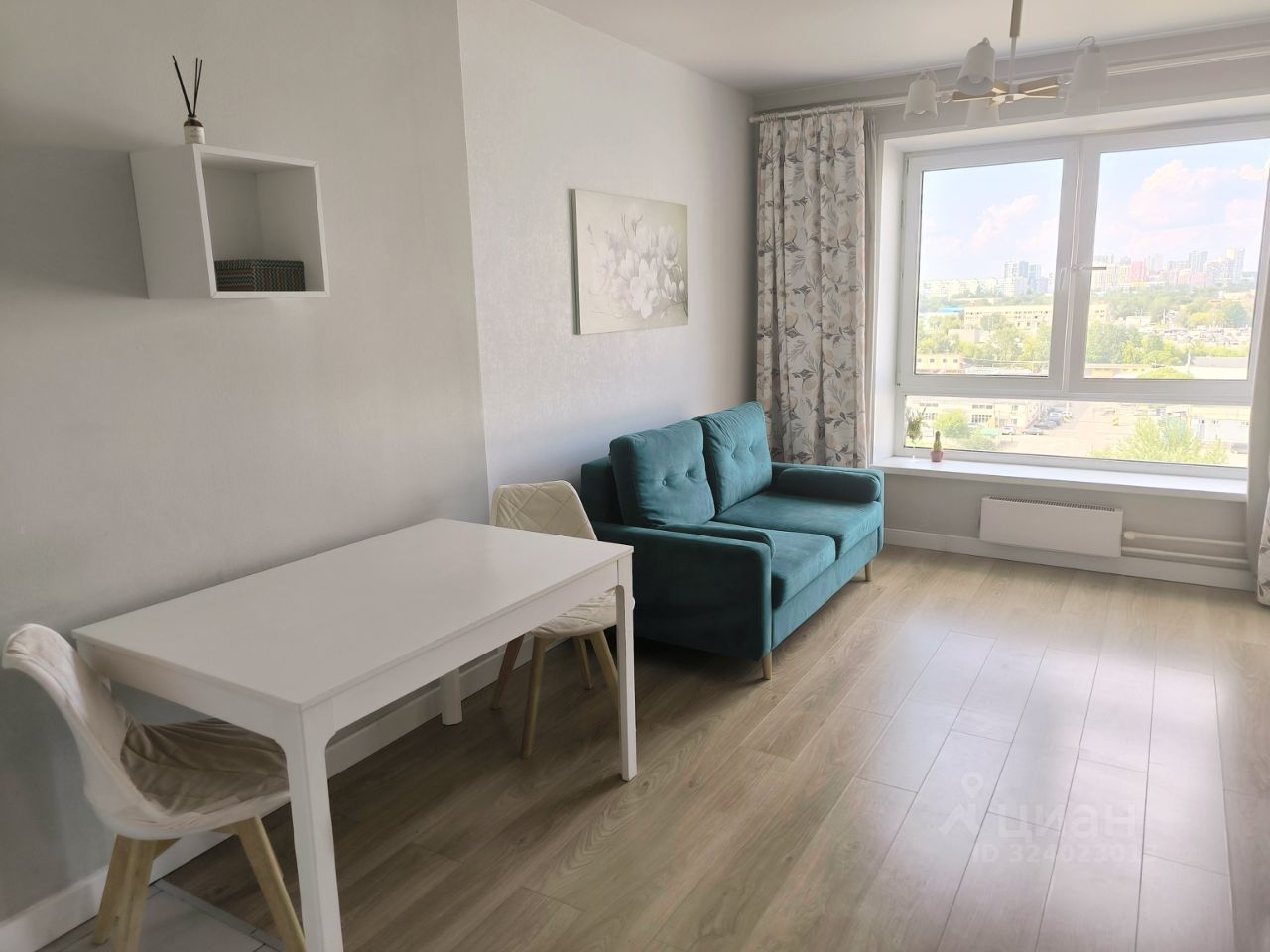 Продажа 3-комн квартиры на вторичном рынке Полярная улица, 27к4