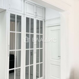 Продажа 2-комн квартиры на вторичном рынке Садовая Б. ул,  д. 1