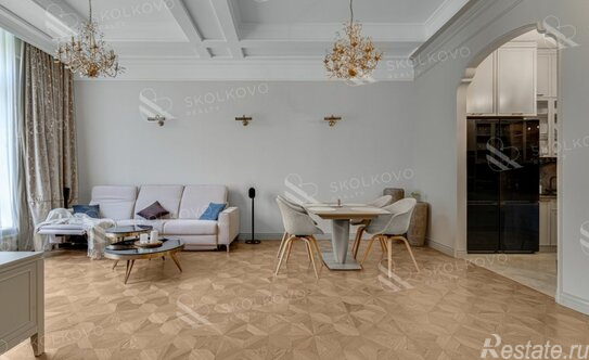 Продажа 3-комн квартиры на вторичном рынке Староволынская улица,  д. 15 к1