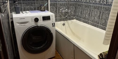 2-комн квартира улица Федосеенко, 36