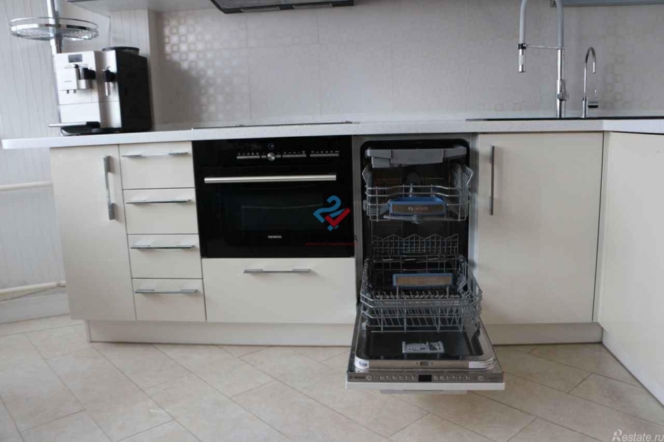 Продажа 2-комн квартиры на вторичном рынке 2-я Вольская улица, 3