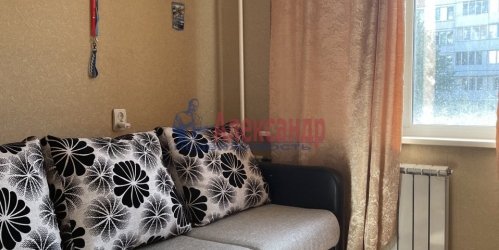 Комната Пражская ул. ,  д. 20