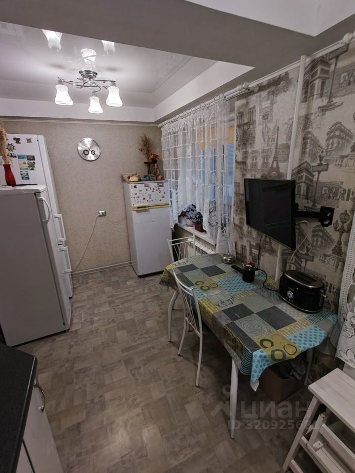 Продажа 4-комн квартиры на вторичном рынке Колпино, Тверская улица, 33
