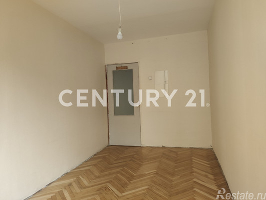 Продажа 2-комн квартиры на вторичном рынке Институтский пр-кт,  д. 6
