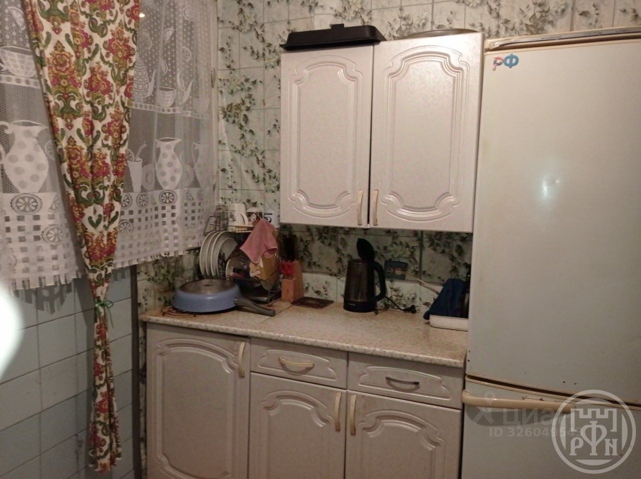 Продажа комнаты проспект Художников, 31К2