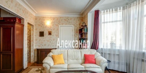 2-комн квартира улица Трефолева,  д. 26