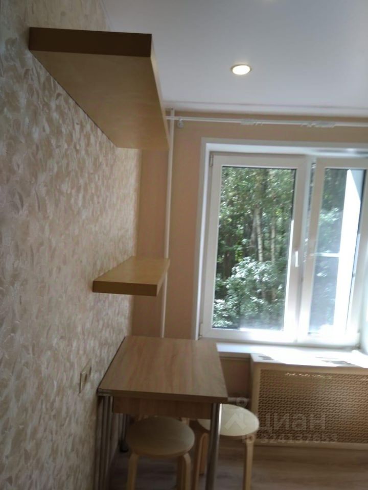 Продажа 2-комн квартиры на вторичном рынке улица Островитянова, 39