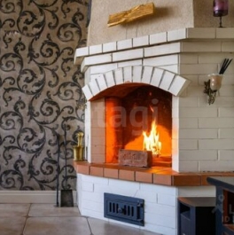 Продажа 4-комн квартиры на вторичном рынке Чкаловский пр-кт,  д. 5