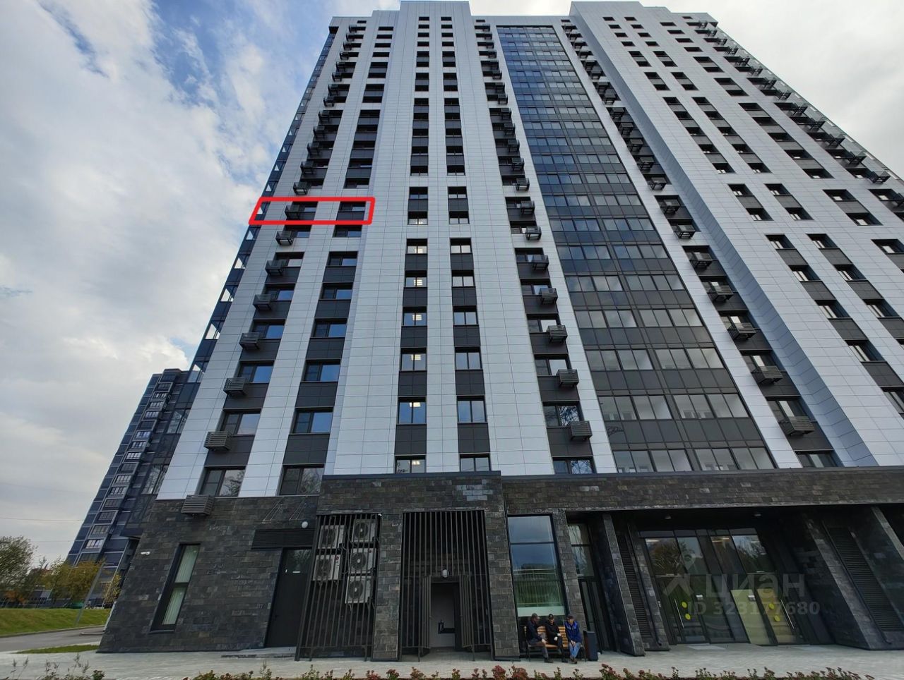 Продажа 3-комн квартиры на вторичном рынке Балаклавский проспект, 17