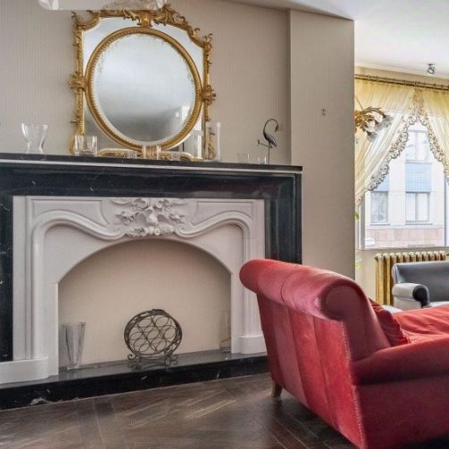 4-комн квартира набережная Воскресенская, 4